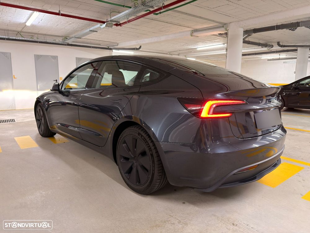 Tesla Model 3 Tração Traseira - 3