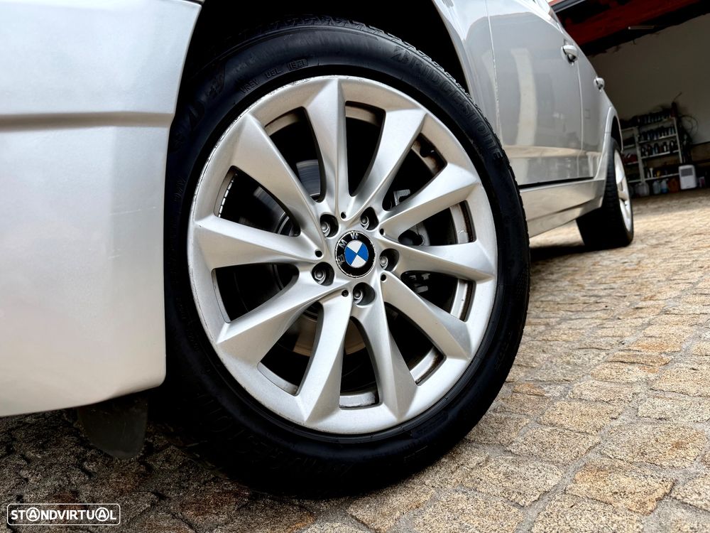 BMW X3 2.0 d — fotografia 11