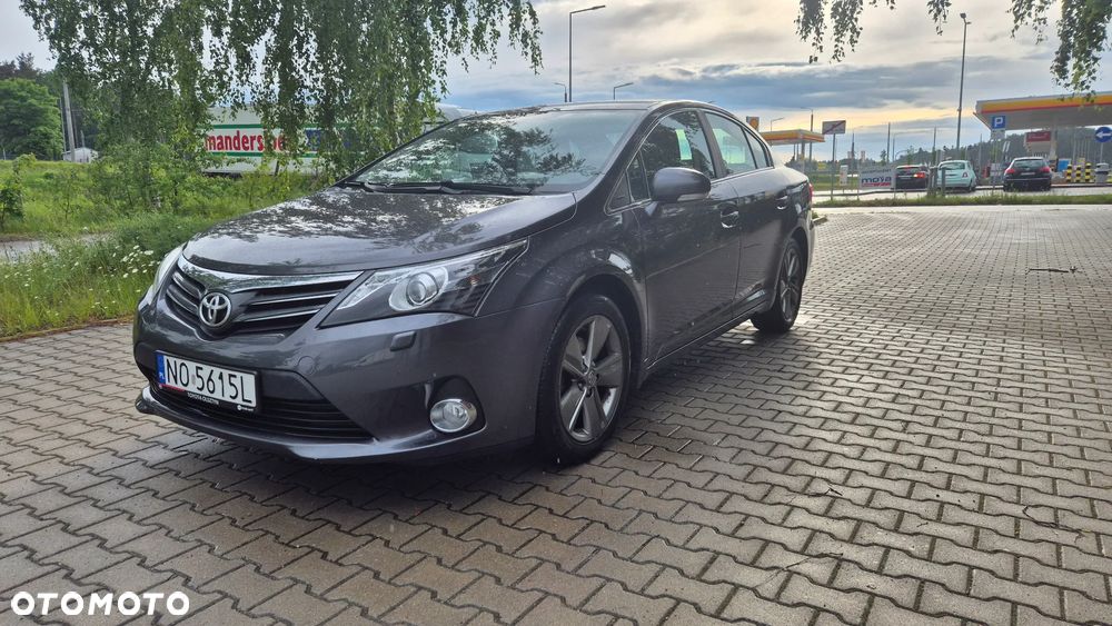 Toyota Avensis 2.0 D-4D Premium - 1