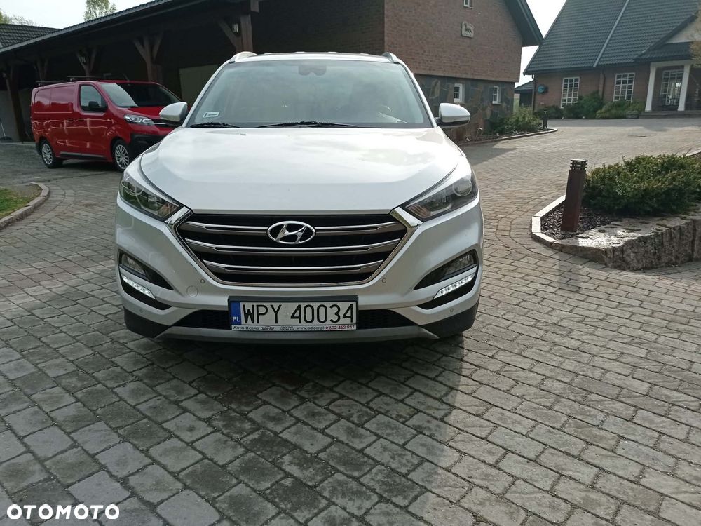 Hyundai Tucson - 2