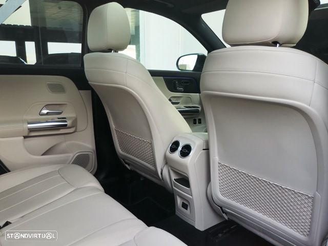 Mercedes-Benz GLA 250 e 8G-DCT Progressive Advanced - 12