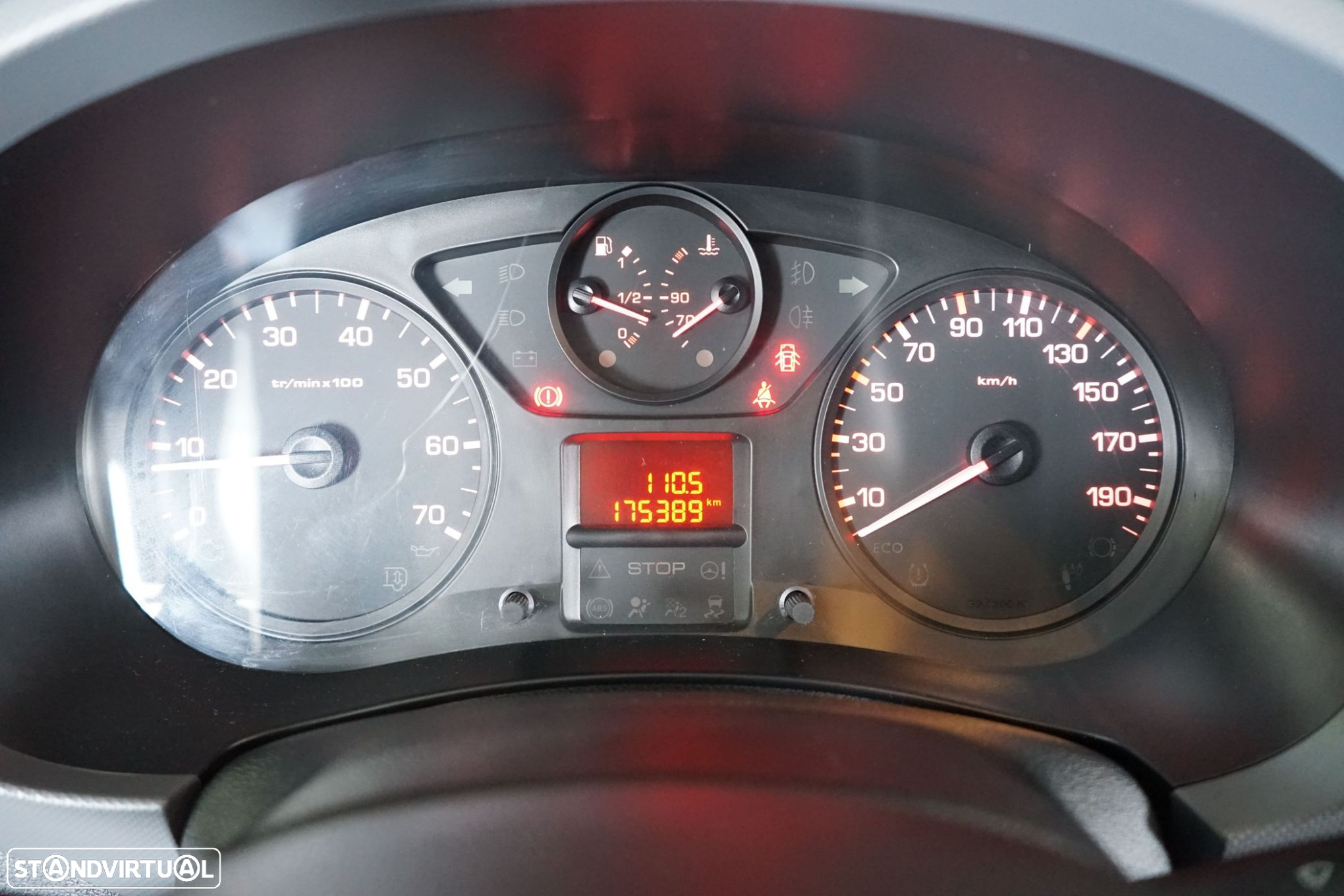 Citroën Berlingo 1.6 BlueHDi Feel - 25
