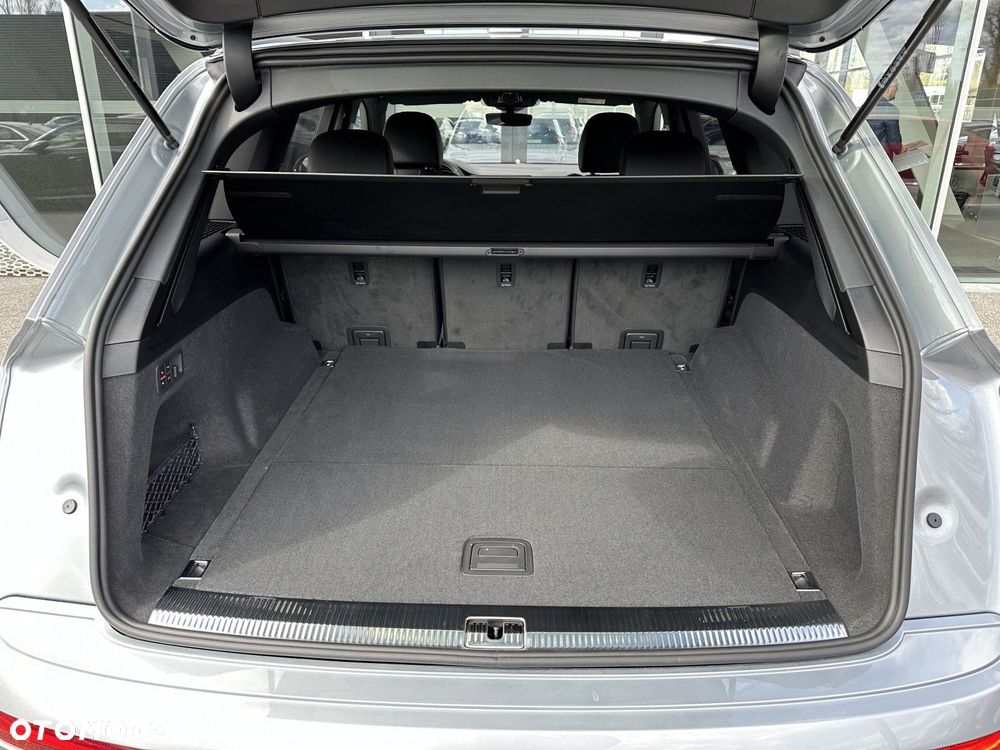 Audi Q7 - 9