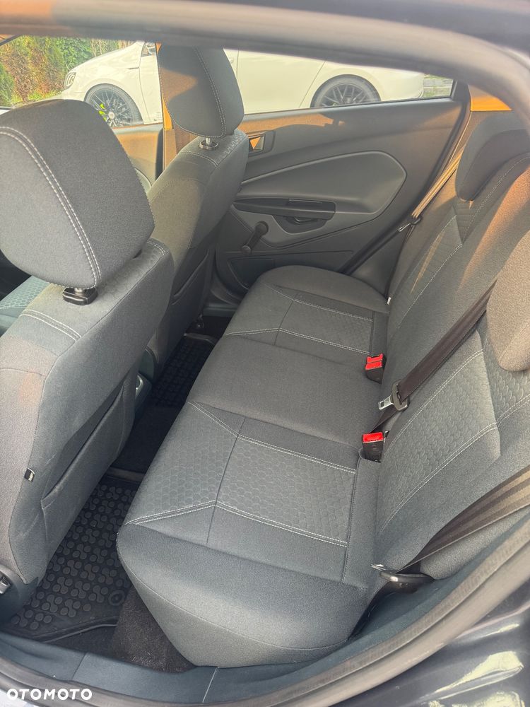 Ford Fiesta 1.25 Titanium - 11