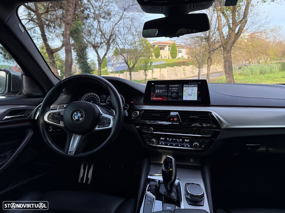 BMW M550d xDrive Auto - 11