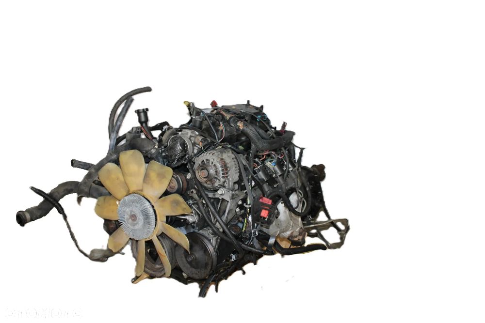 SILNIK 6.0L V8 LQ4 + SKRZYNIA AUTOMAT 4L80-E/CHEVROLET SILVERADO 2500 2001 - 1