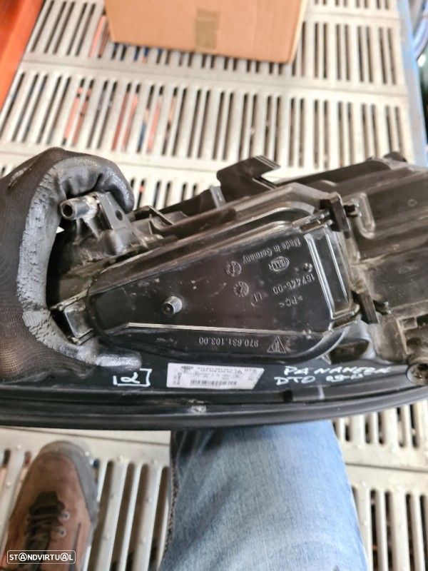 Farol Frente Esquerdo / Otica Esquerda Porsche Panamera (970)  970.631 - 10