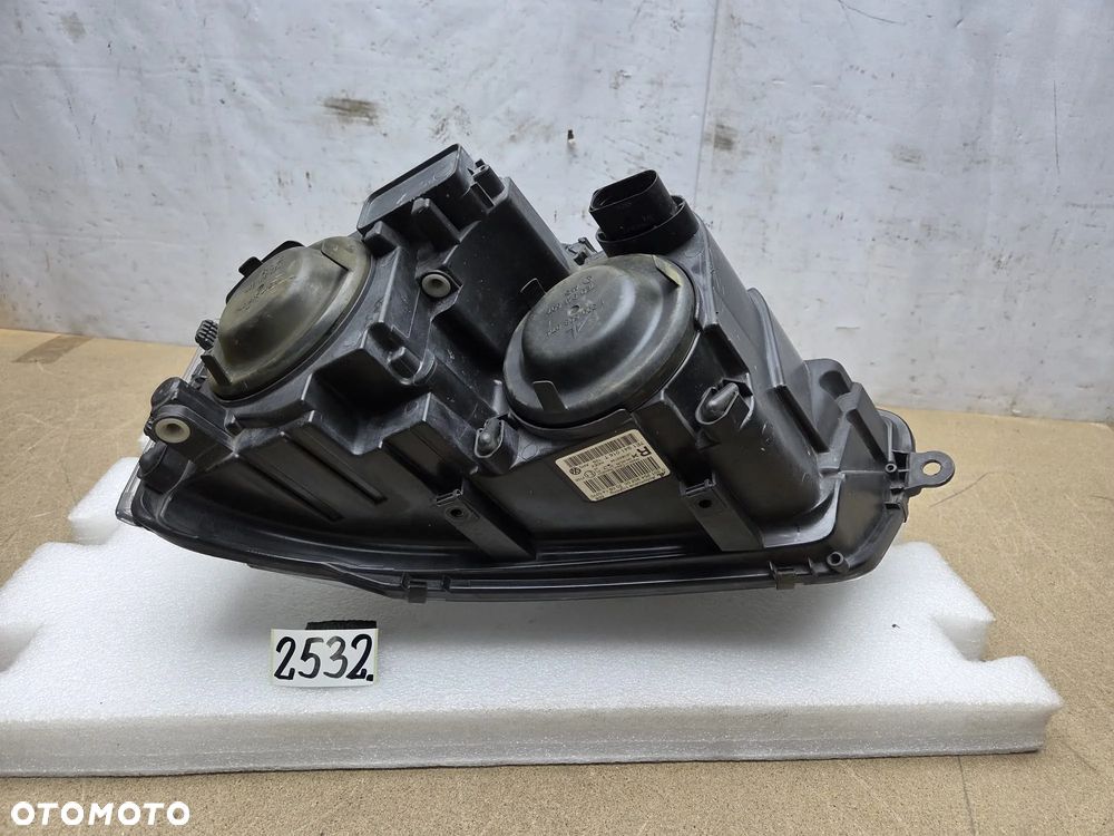 Volkswagen transporter T5 lift  09-15r 7E1941016T lampa prawy przód zwykła - 8