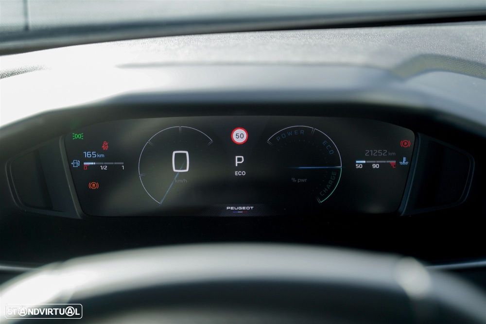 Peugeot 2008 1.2 Hybrid Allure e-DCS6 - 23