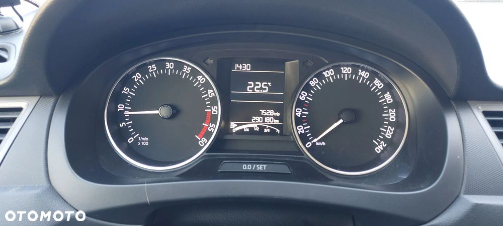 Skoda RAPID 1.4 TDI DPF Ambition - 10