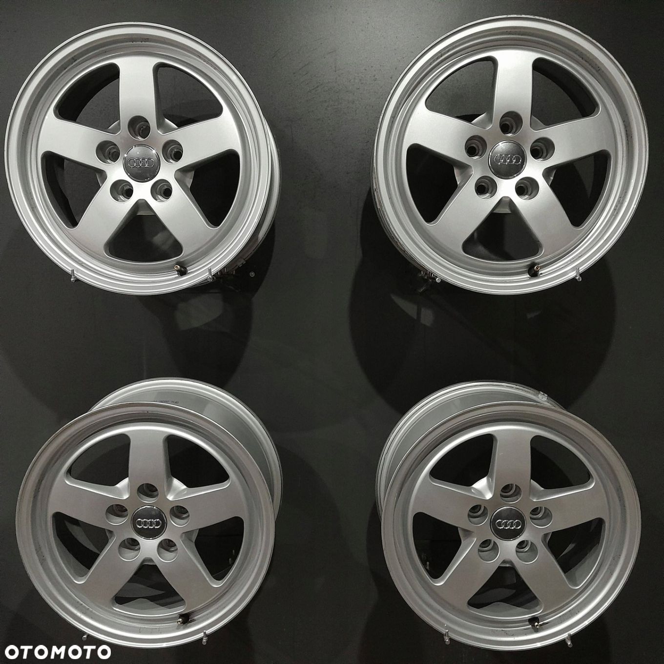 Felgi 16 5x112 Audi A4 B8 B9, A6 C7 OE F505190-39 - 1