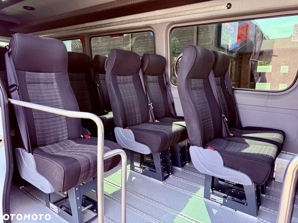 Mercedes-Benz SPRINTER 516 - 10