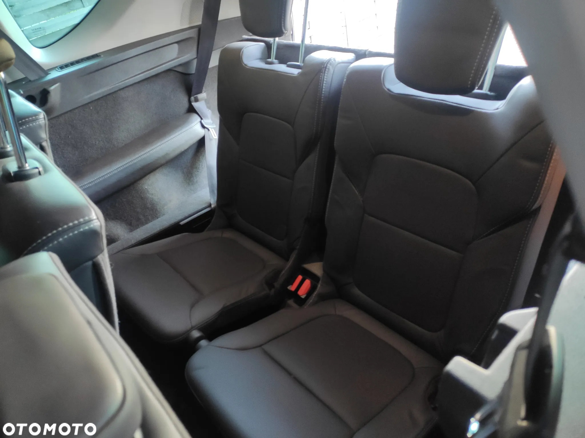 Renault Espace 1.6 dCi Energy Initiale Paris EDC 7os - 15