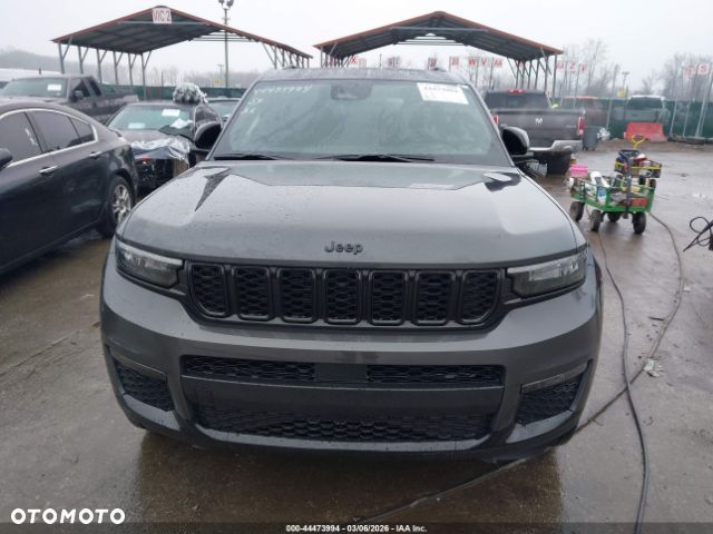 Jeep Grand Cherokee - 7