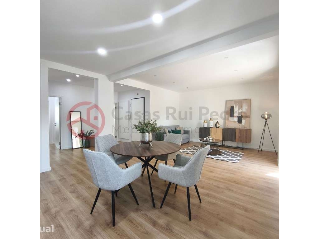 Apartamento T3 totalmente remodelado com estacionamento em Benfica ... - Grande imagem: 5/30