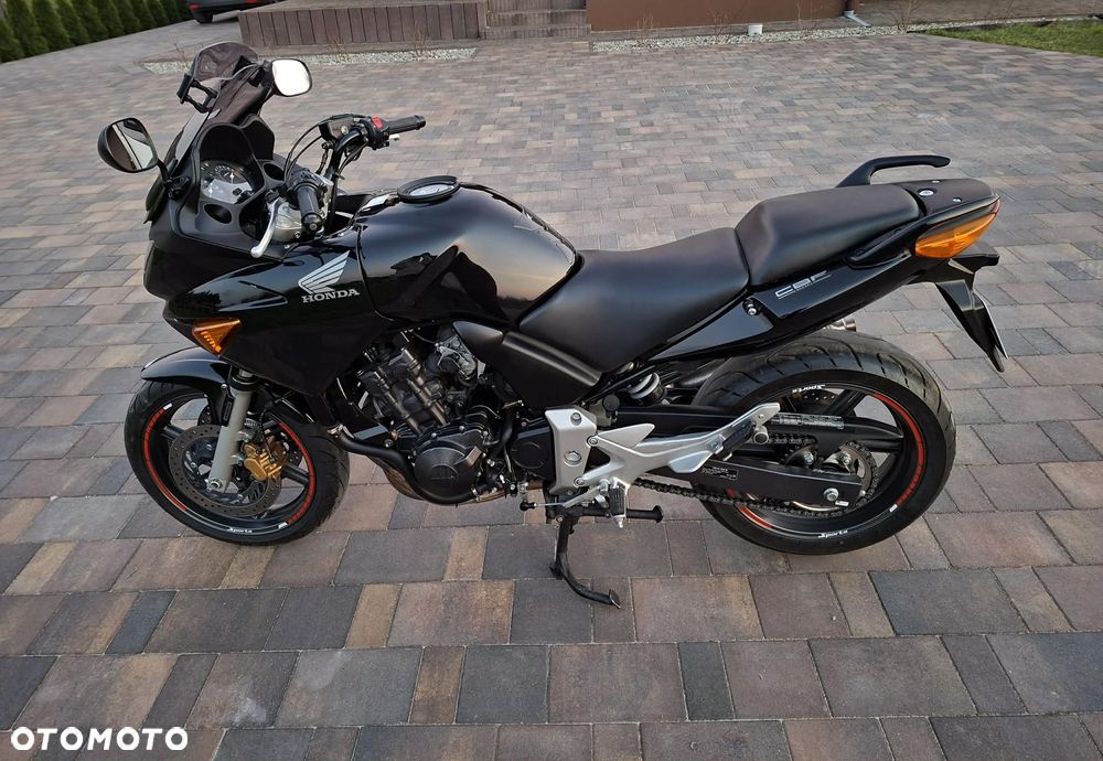 Honda CBF - 11