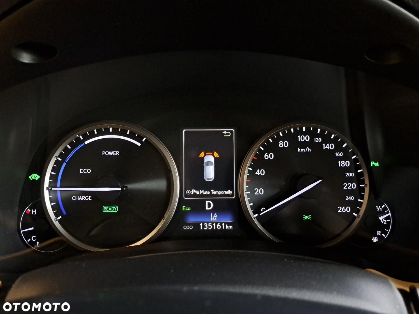 Lexus NX - 32