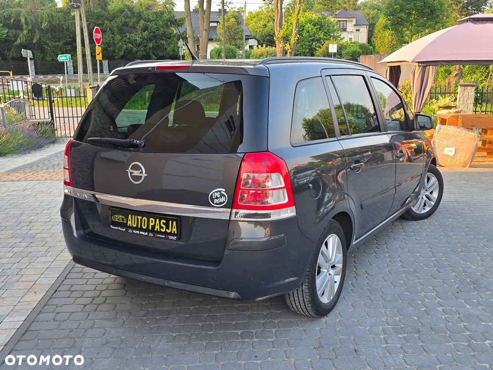 Opel Zafira 1.8 Selection - 9