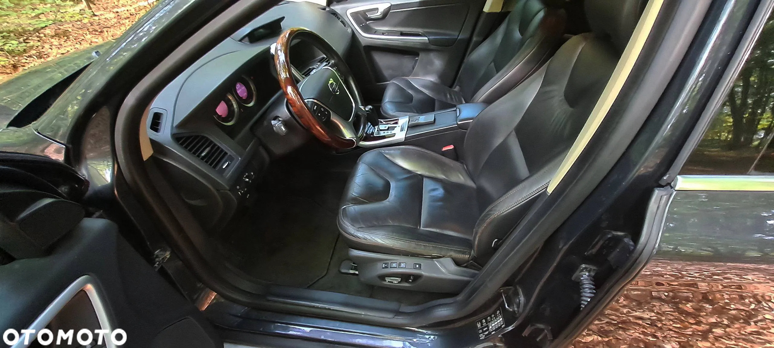 Volvo XC 60 - 40