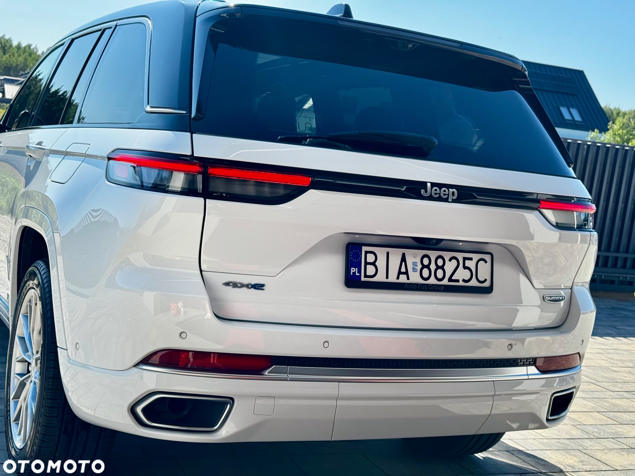 Jeep Grand Cherokee 2.0 4xe Plug-in Hybrid Automatik Summit Reserve - 6