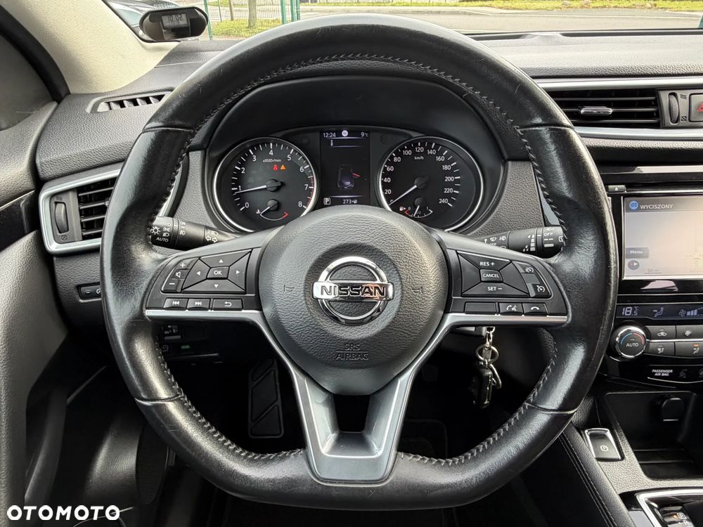Nissan Qashqai 1.2 DIG-T Xtronic ACENTA - 19