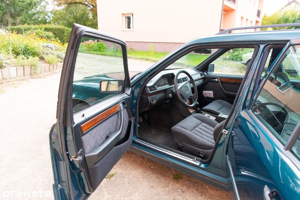 Mercedes-Benz W124 (1984-1993) - 9