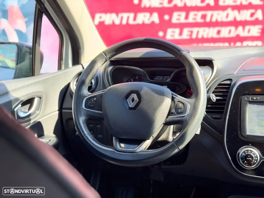 Renault Captur 1.5 dCi Exclusive - 17