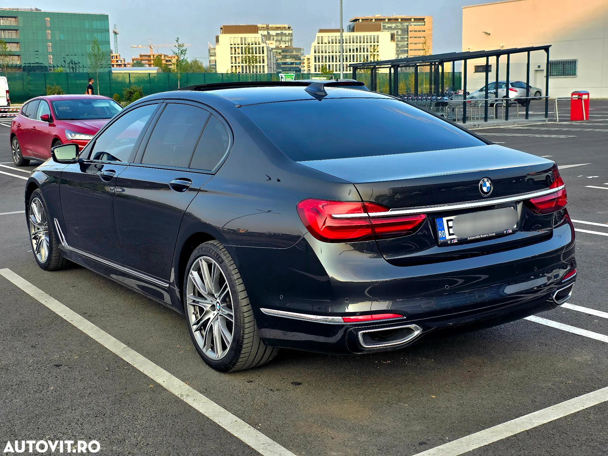 BMW Seria 7 740d xDrive - 5