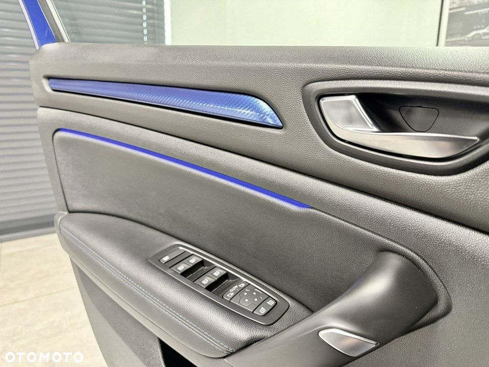 Renault Megane ENERGY TCe 205 EDC GT - 24