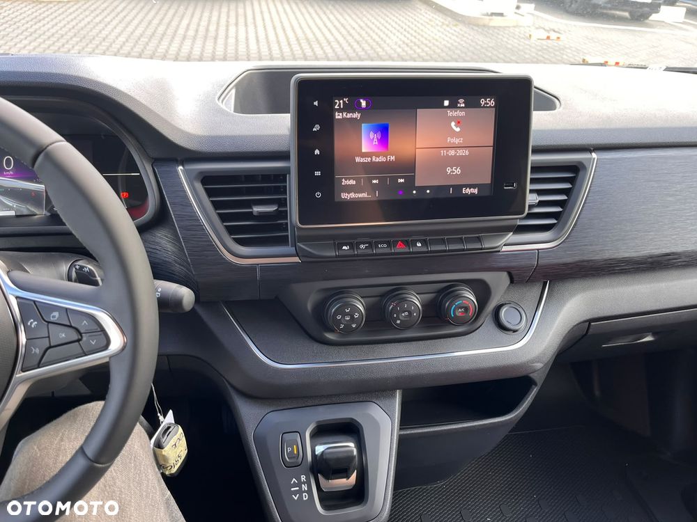 Renault Trafic - 13