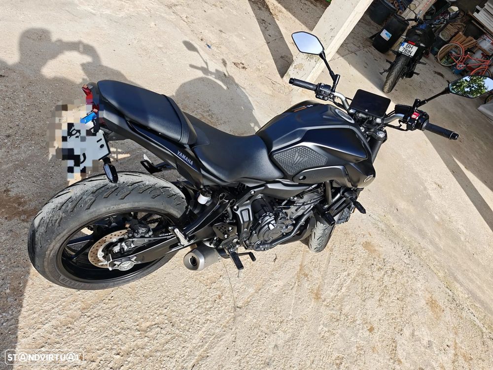 Yamaha MT-07 - 10