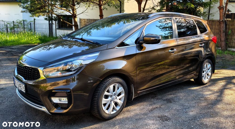 Kia Carens 1.6 GDI L - 2