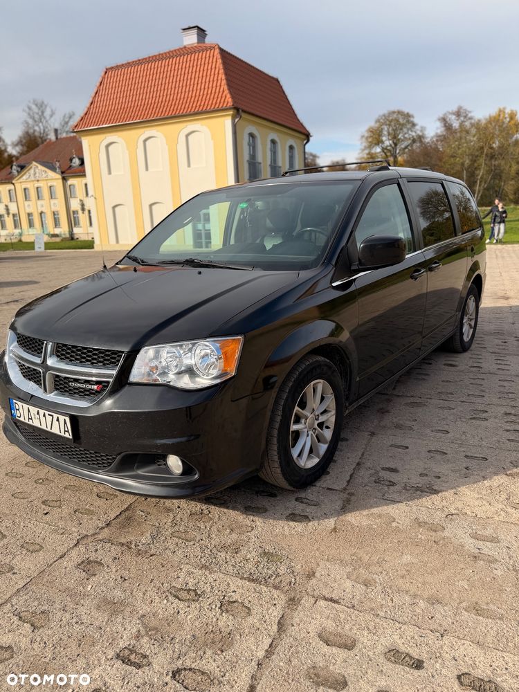 Dodge Grand Caravan - 1