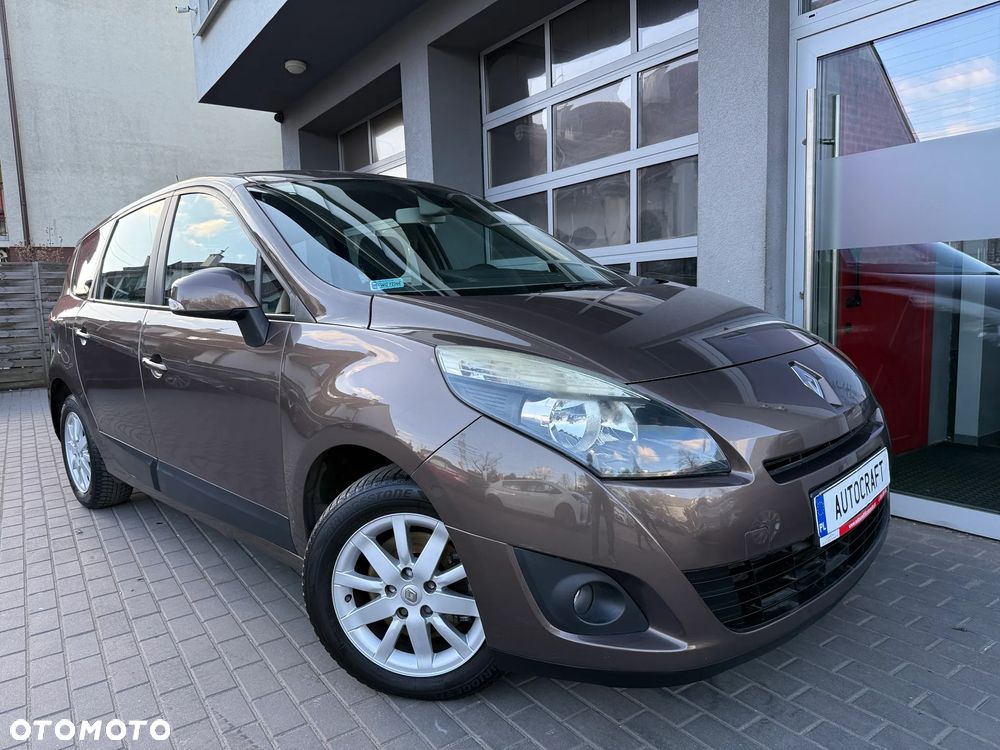 Renault Scenic - 1