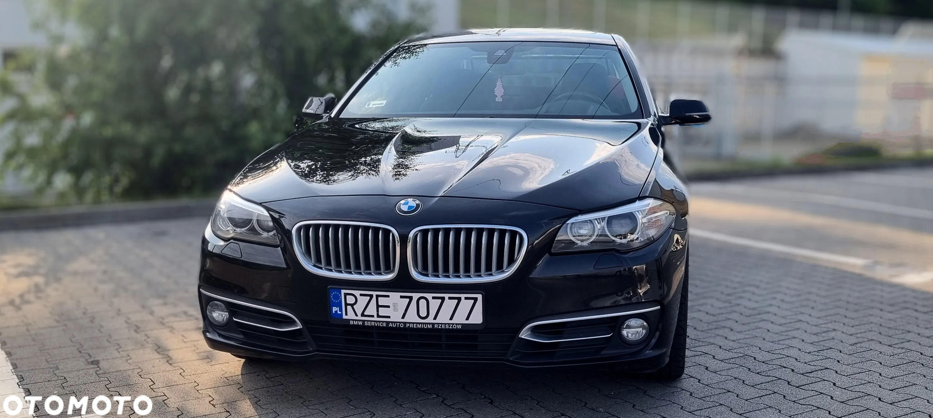 BMW Seria 5 530d xDrive Modern Line - 3
