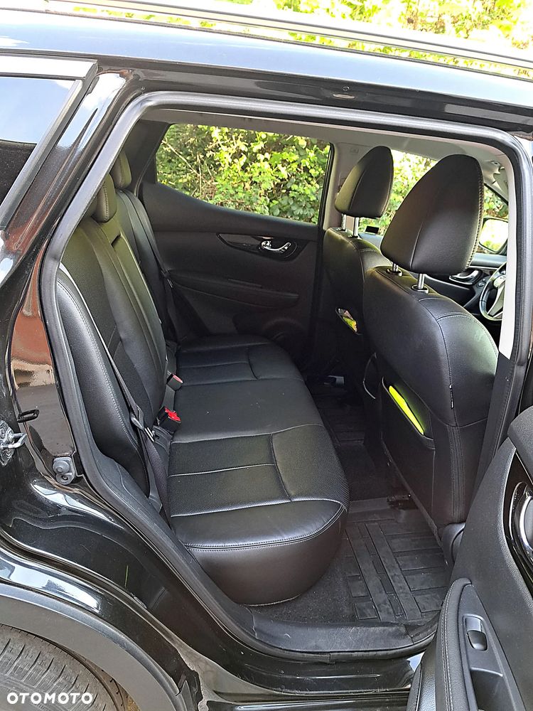 Nissan Qashqai 1.6 DCi Xtronic TEKNA - 15