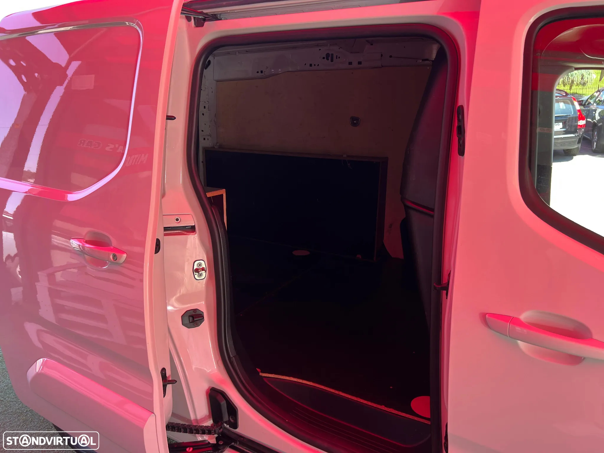 Citroën Berlingo 1.6 HDI Longa - 3 Lug. - 26