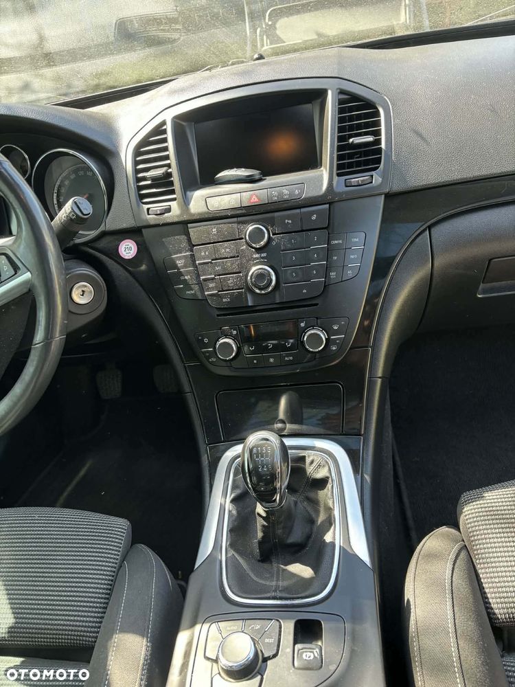 Opel Insignia 2.0 CDTI - 8