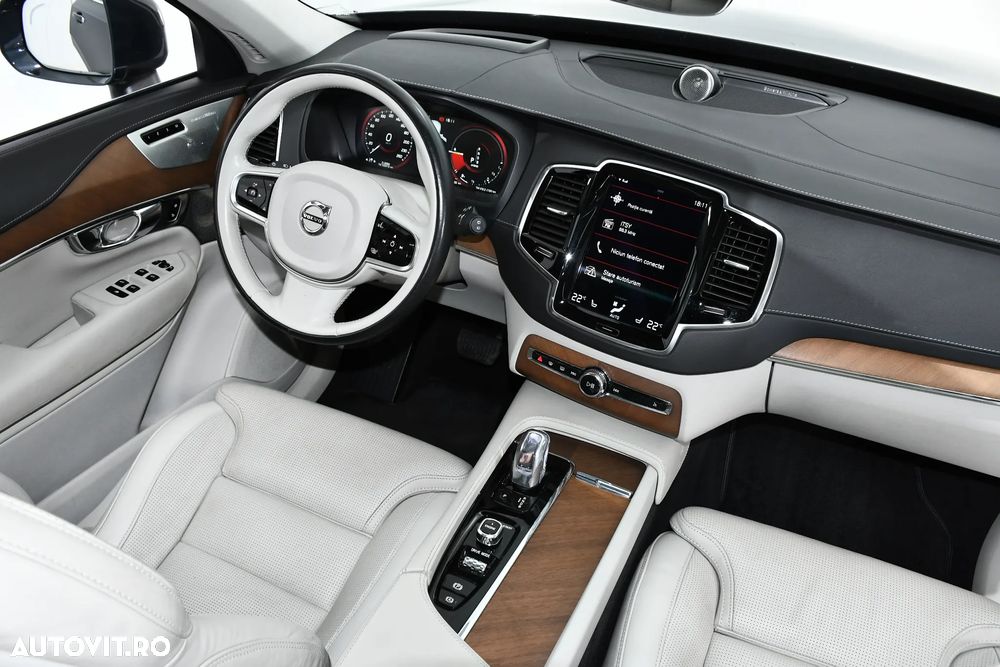 Volvo XC 90 T8 Twin Engine AWD Inscription - 4