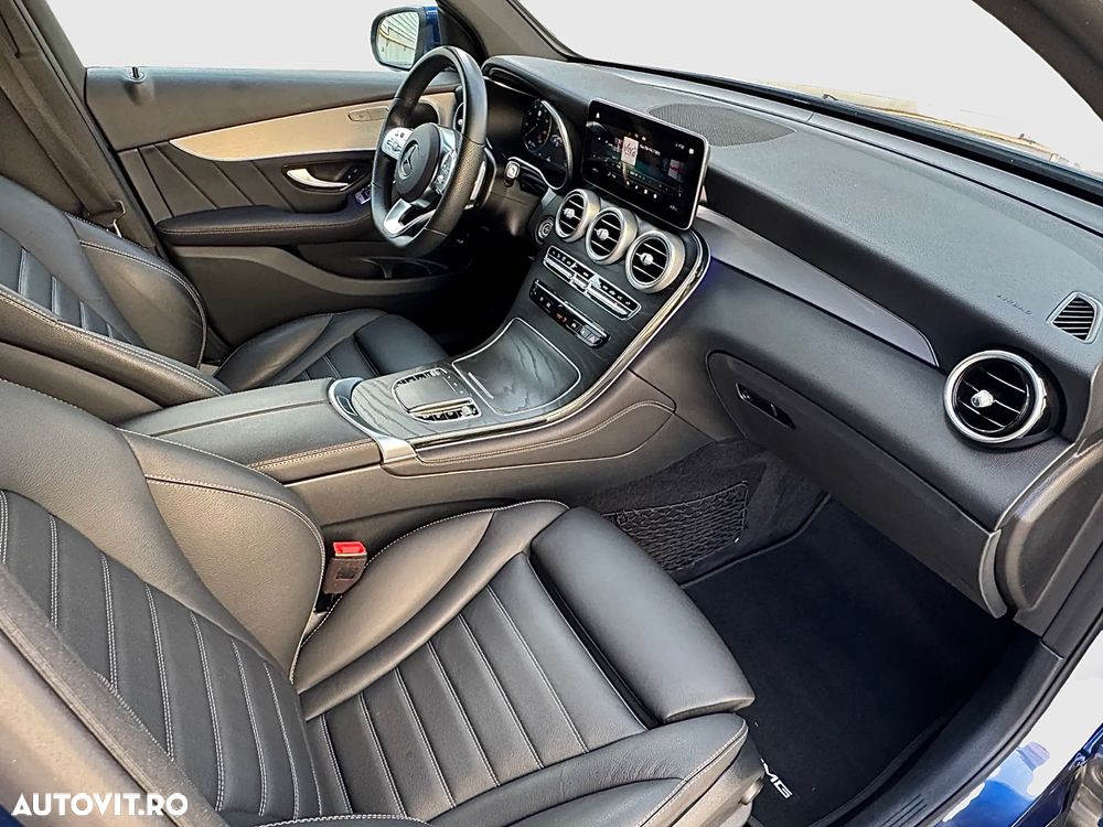 Mercedes-Benz GLC Coupe 220 d 4Matic 9G-TRONIC AMG Line Plus - 9