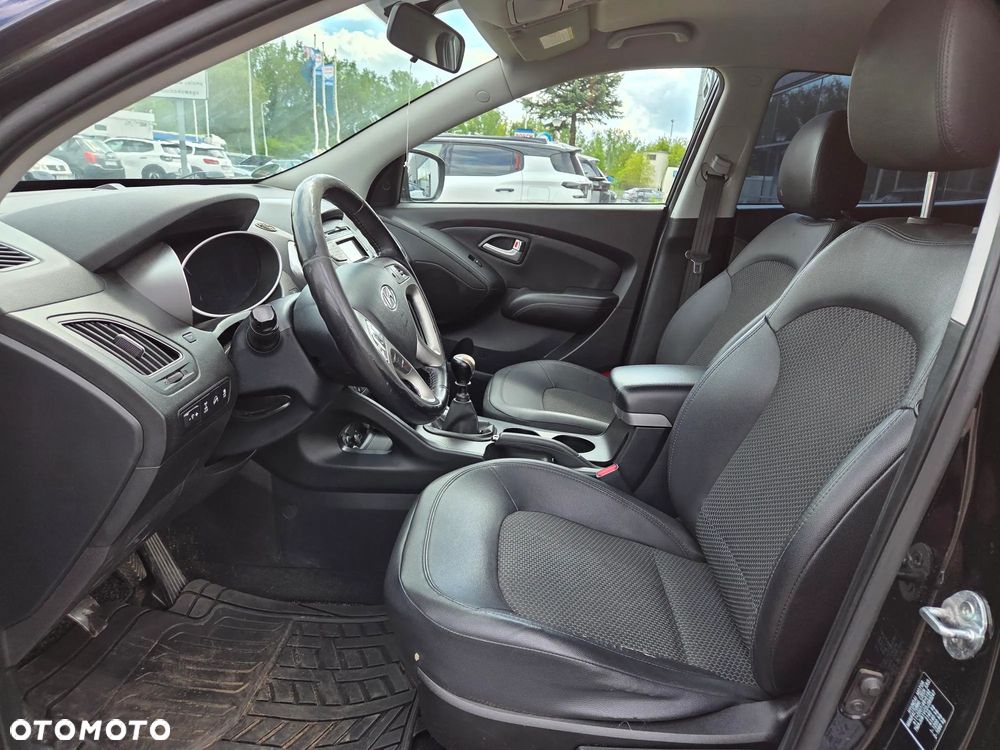Hyundai Tucson 2.0 CRDi 4WD GLS - 12