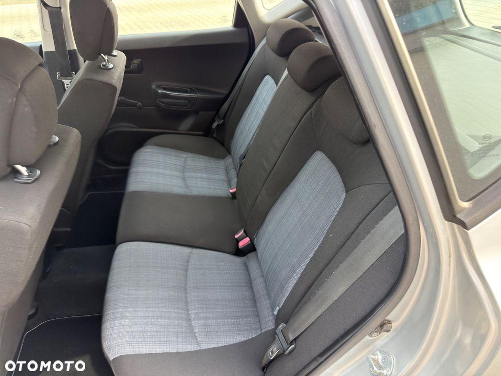 Kia Ceed - 18