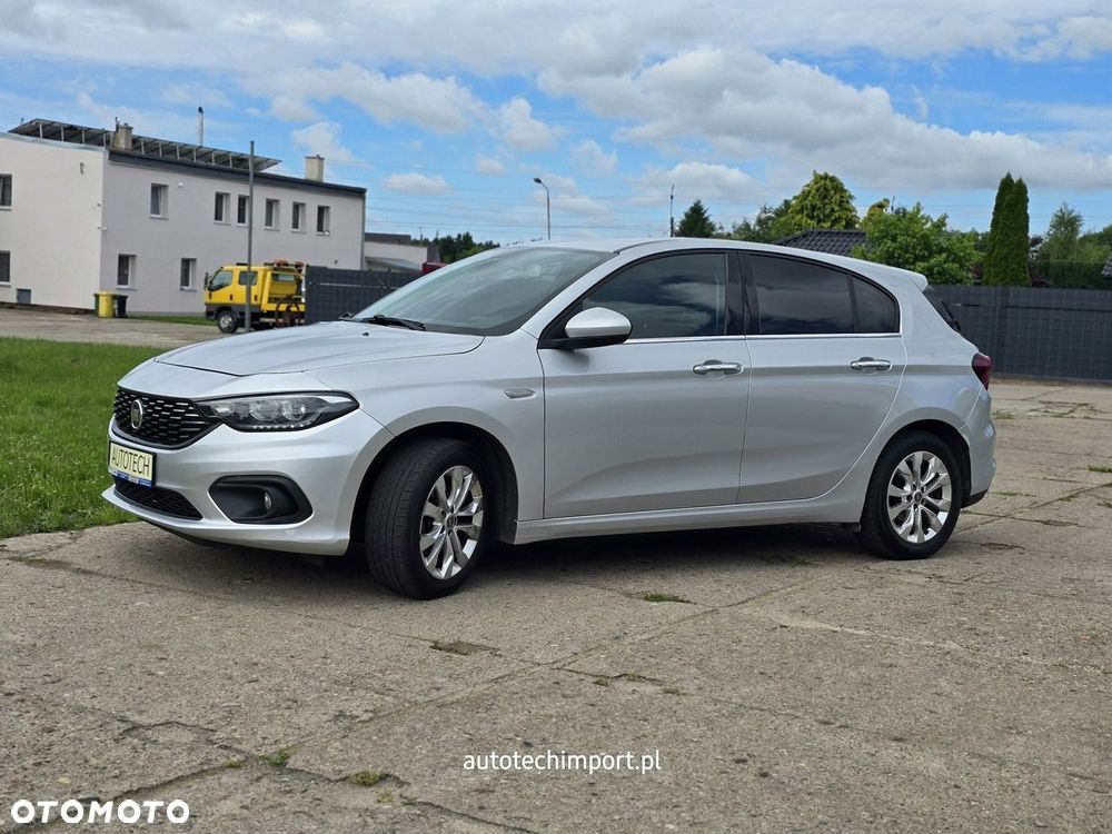 Fiat Tipo 1.4 16v Easy - 16