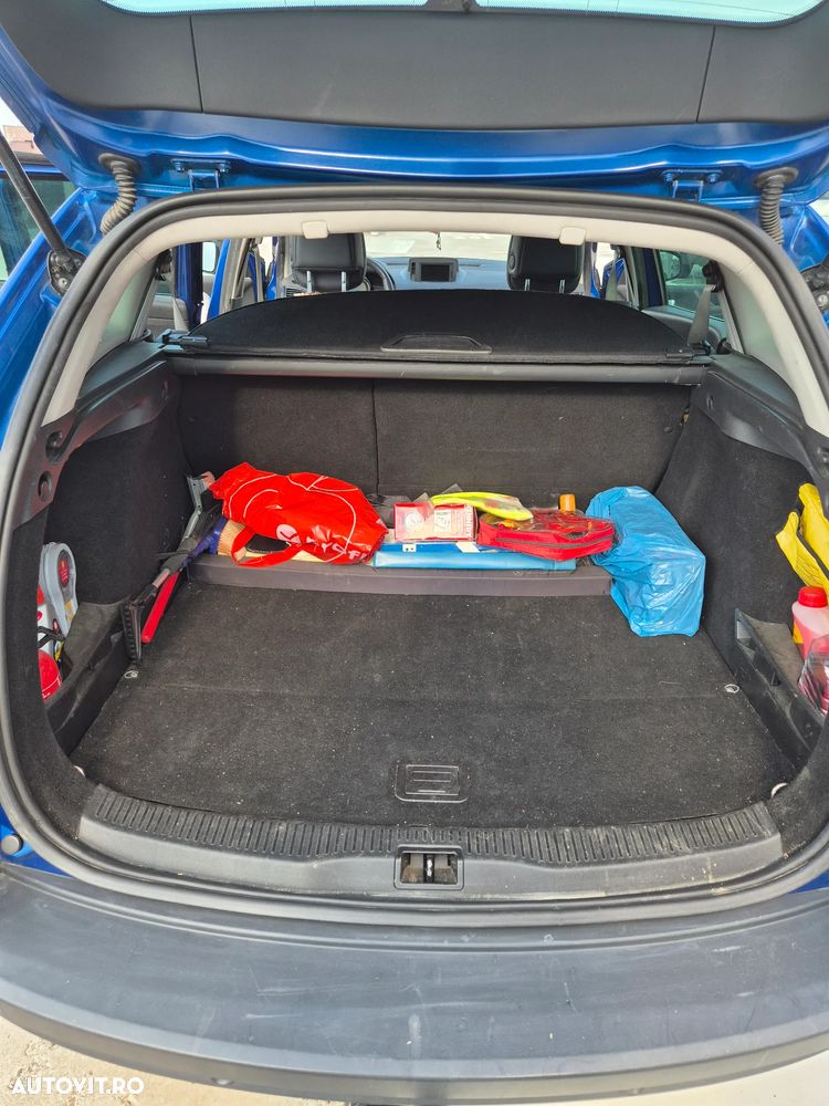 Renault Megane ENERGY dCi 110 Start & Stop Bose Edition - 8