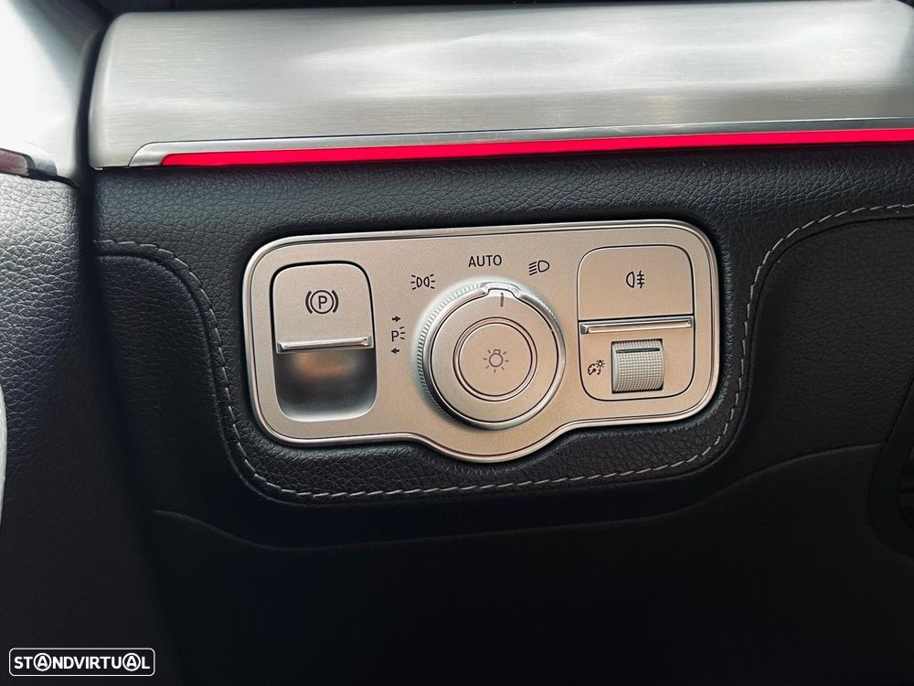 Mercedes-Benz GLE 300 d 4Matic - 39