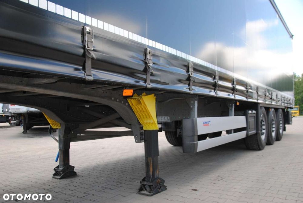 Schmitz Cargobull SCS kurtyna, podnoszona oś - 11