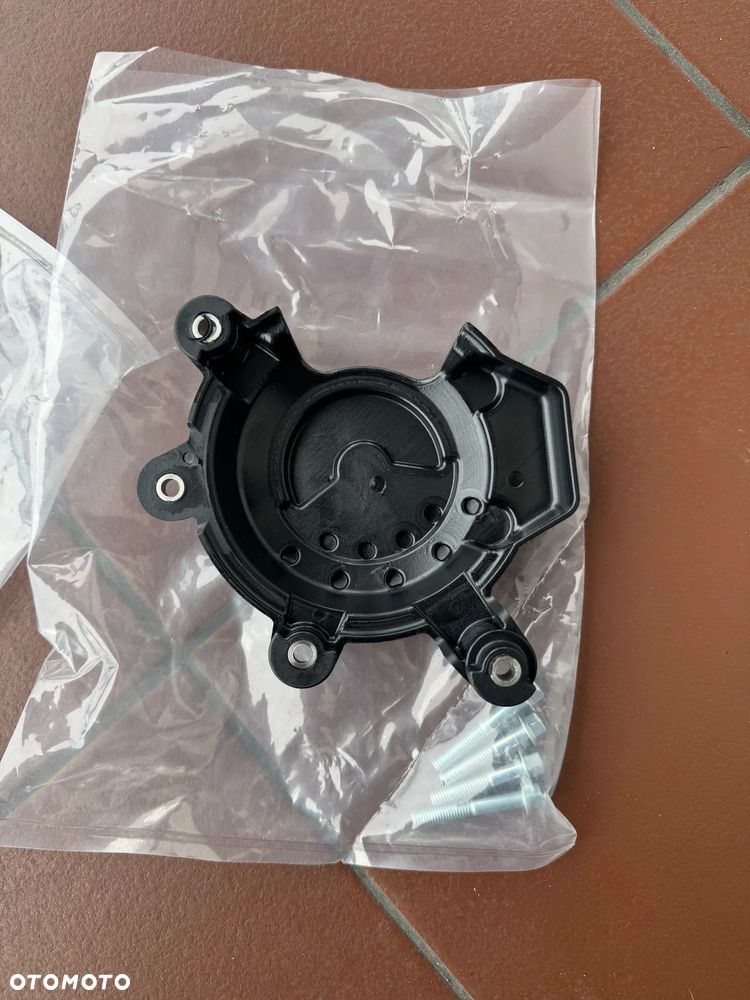 osłona silnika i skrzyni  CBR 650 R CBR650R 24-25 - 5