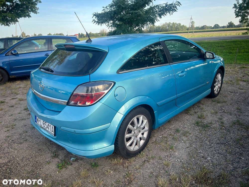 Opel Astra - 3