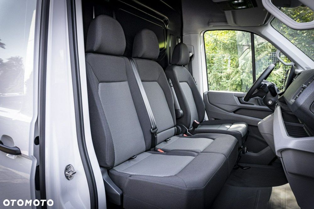 Volkswagen Crafter - 17