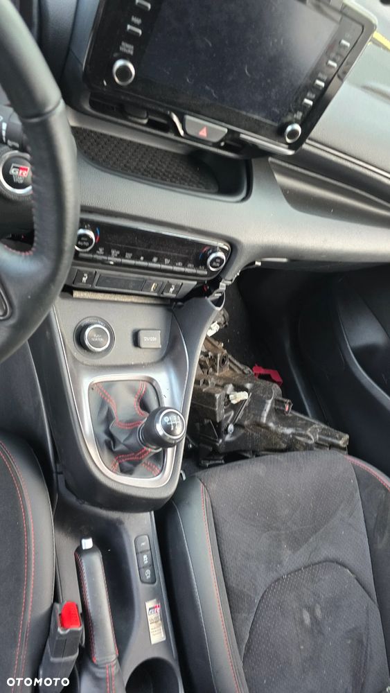 Toyota GR Yaris 1.6 Dynamic - 13